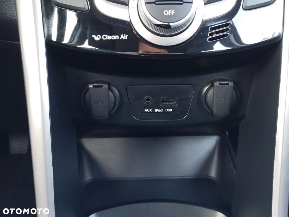 Hyundai i30 1.6 GDI Premium - 16