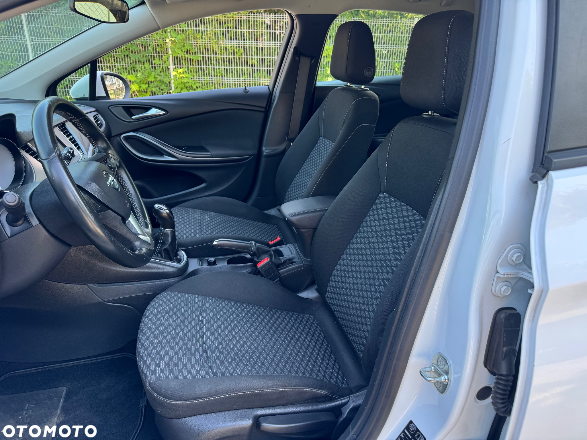 Opel Astra - 8