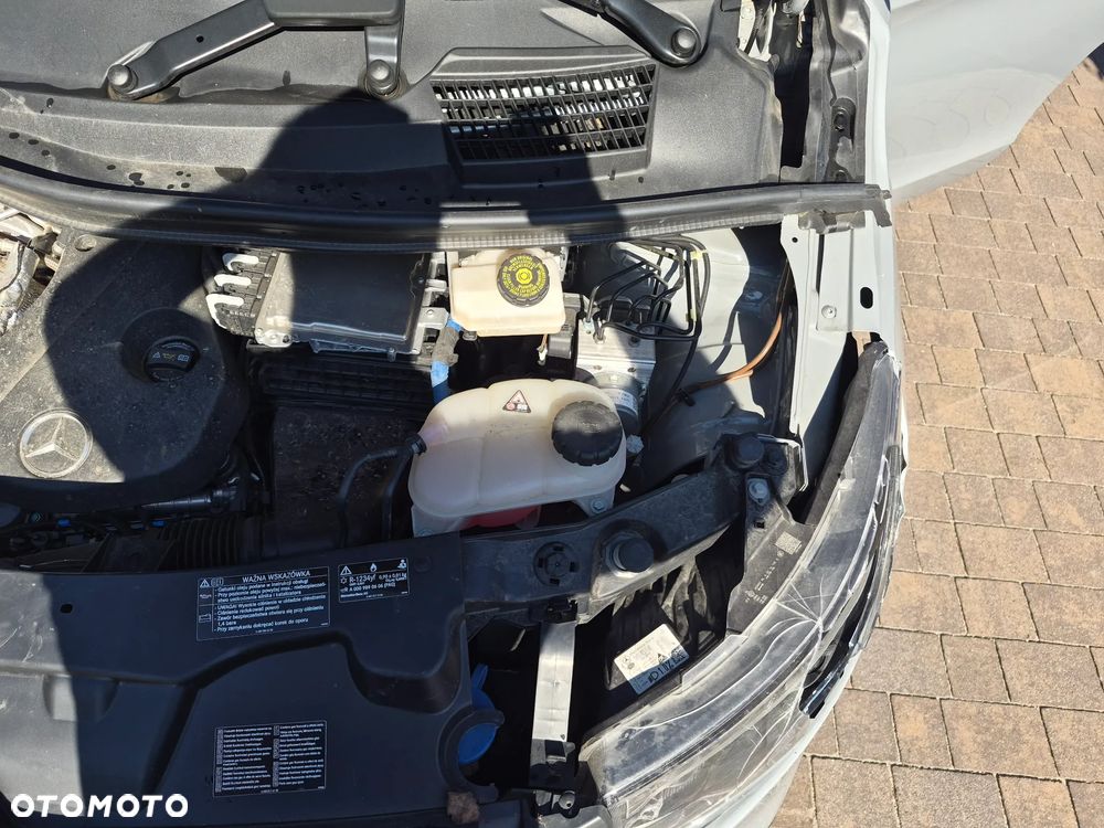 Mercedes-Benz Vito - 21