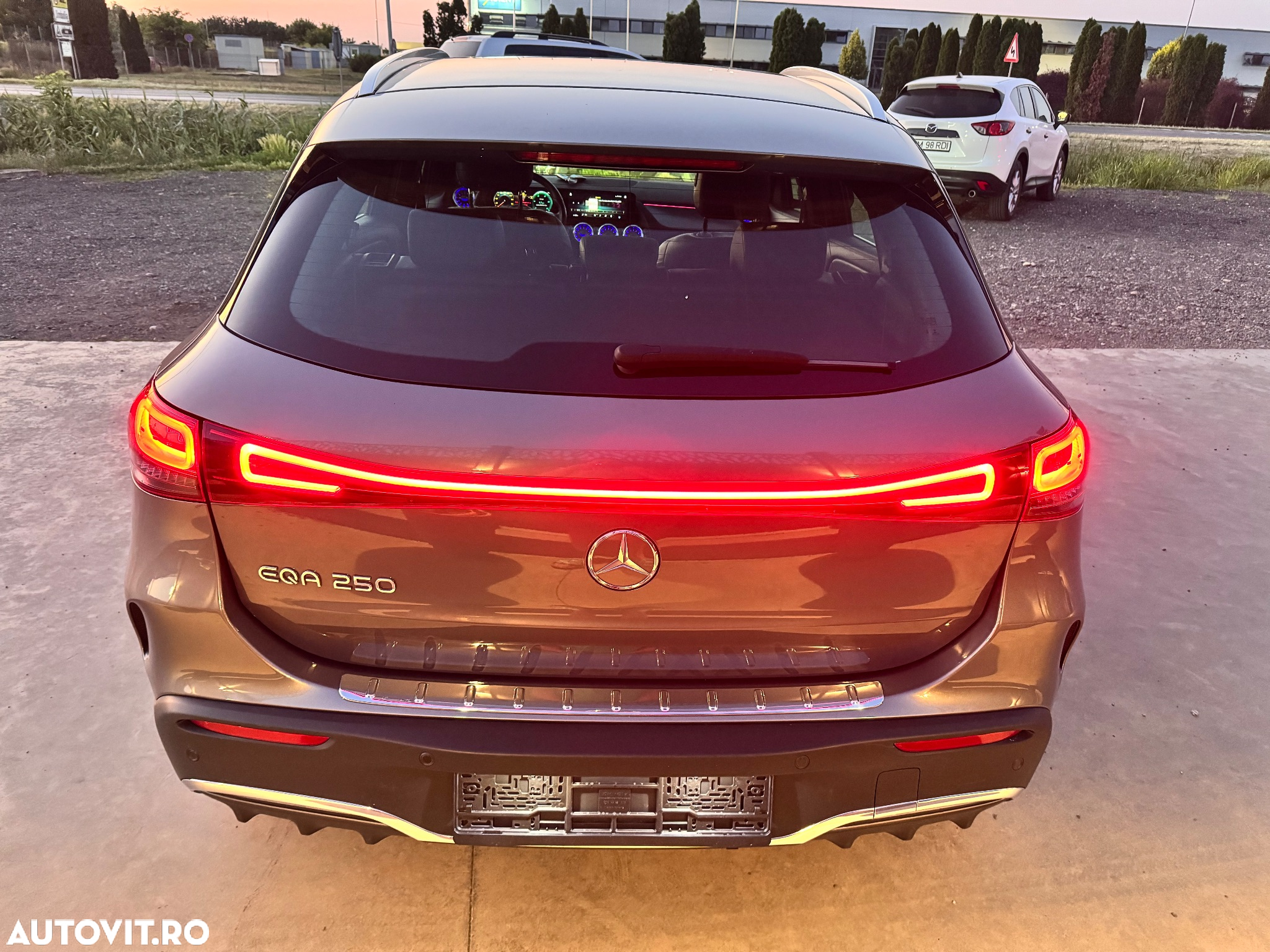 Mercedes-Benz EQA 250 AMG Line - 5