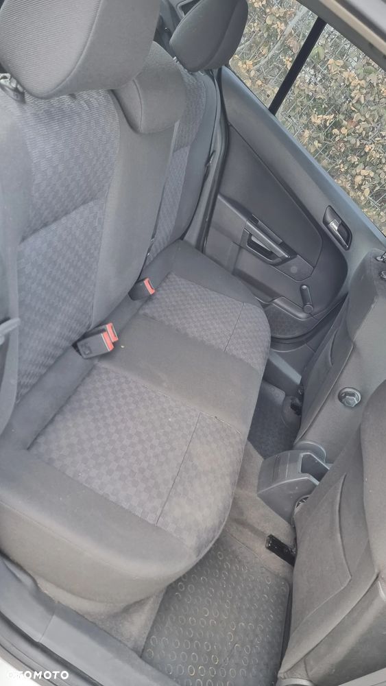 Opel Astra 1.4 Cosmo - 10