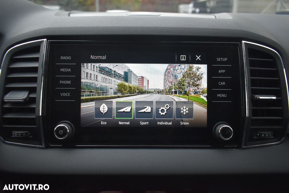 Skoda Karoq 2.0 TDI 4X4 DSG Style - 16