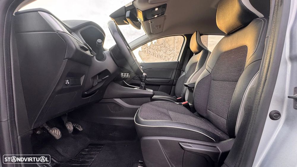 Renault Captur 1.0 TCe Techno Bi-Fuel - 6