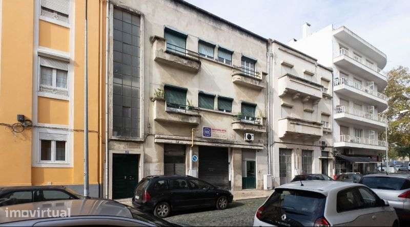 Oficina no Alto de S. João (Lisboa) - Grande imagem: 3/3
