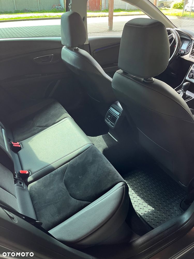 Seat Leon 2.0 TDI DPF Start&Stop DSG XCELLENCE - 11