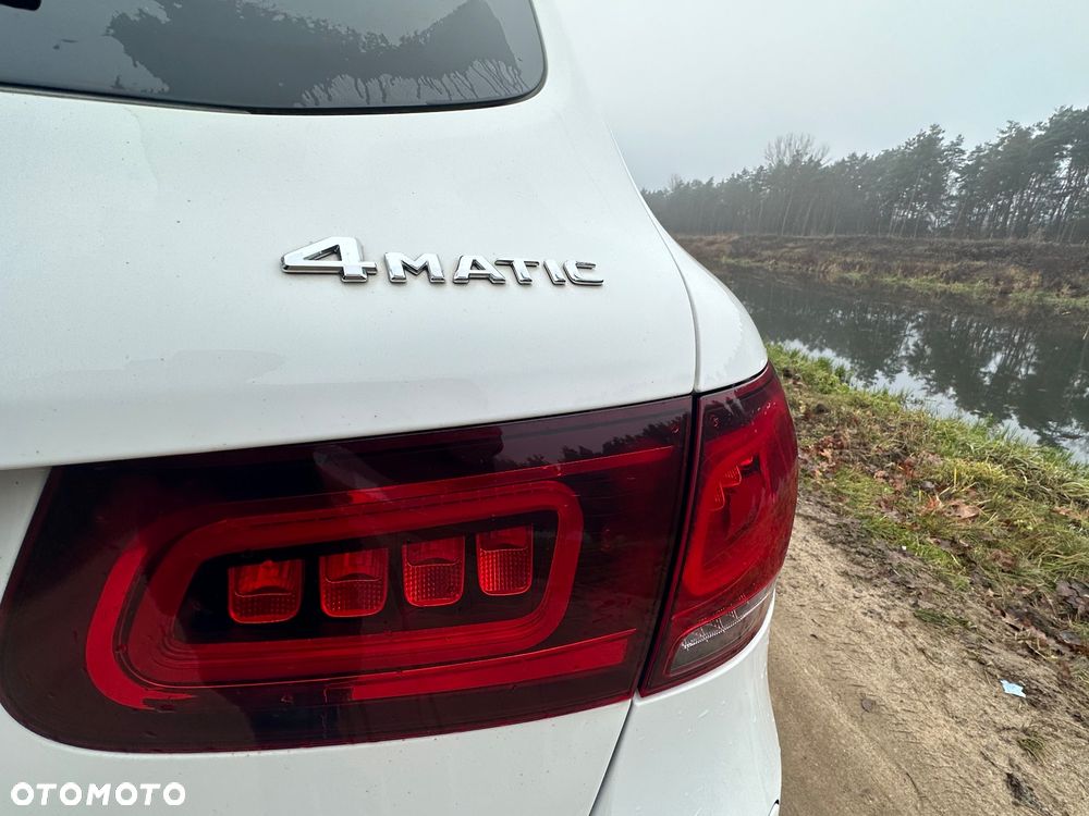 Mercedes-Benz GLC 300 de 4Matic 9G-TRONIC - 7