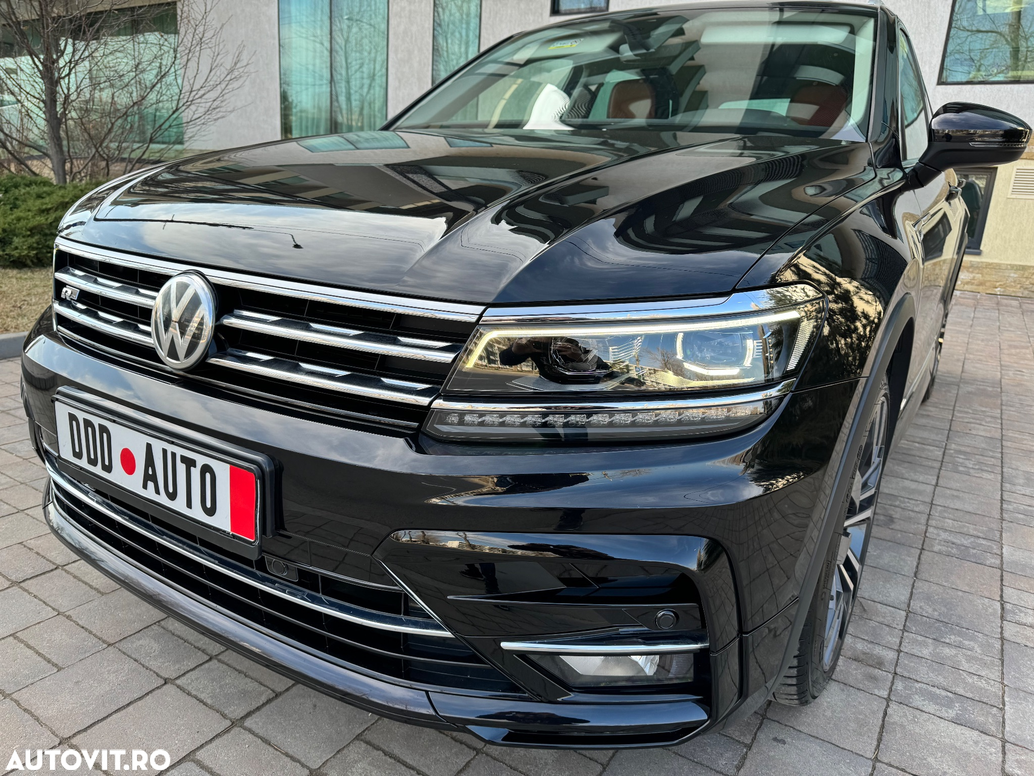 Volkswagen Tiguan 2.0 TDI 4Mot DSG Highline - 12
