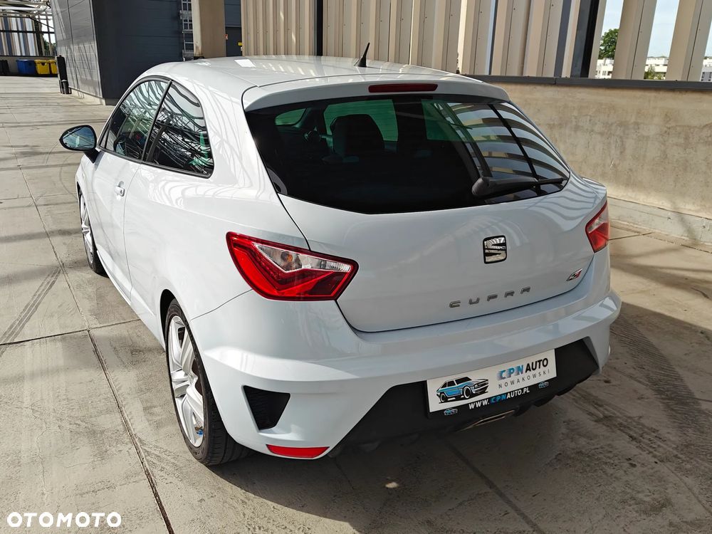Seat Ibiza SC 1.8 TSI S&S Cupra - 9