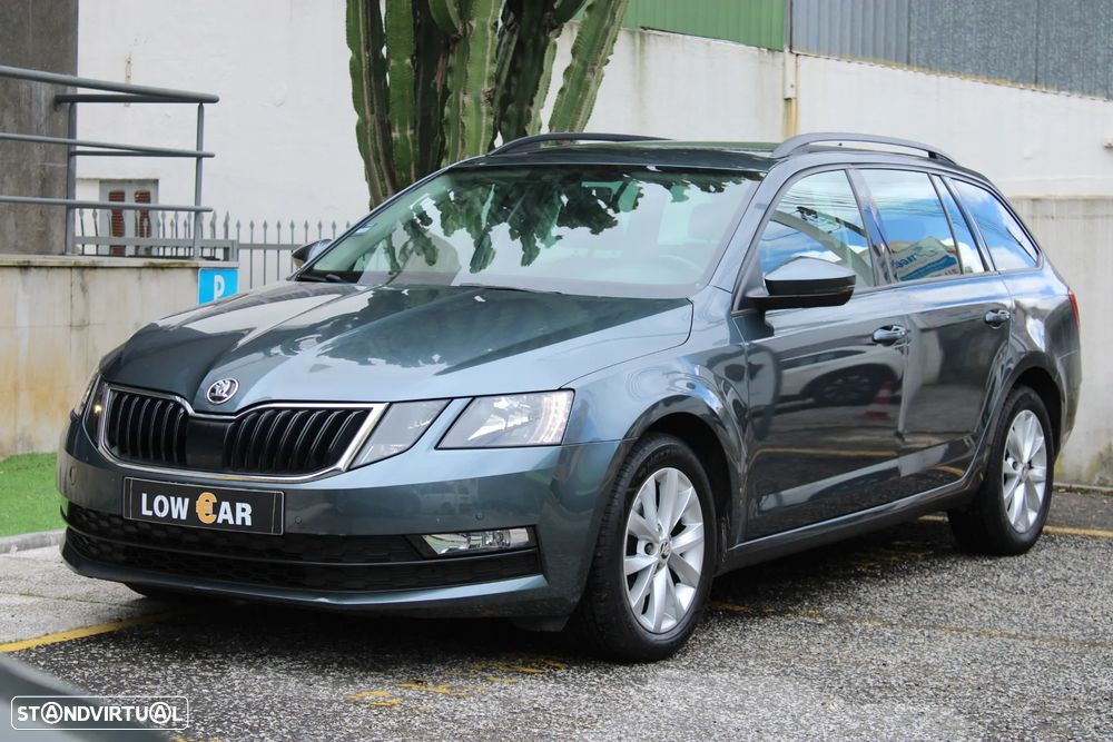Skoda Octavia Break 1.6 TDi Ambition DSG - 9