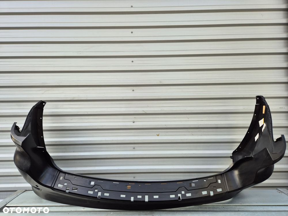 Zderzak tył tylny Jeep Grand Cherokee WK2 Summit - 4