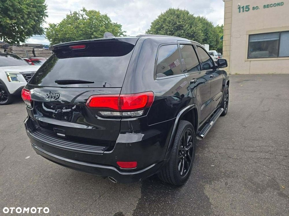 Jeep Grand Cherokee 2020 photo 3