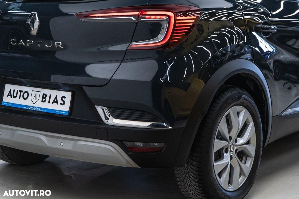 Renault Captur TCe Mild Hybrid 140 EDC GPF TECHNO - 40
