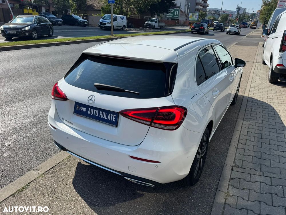 Mercedes-Benz A 250 - 10