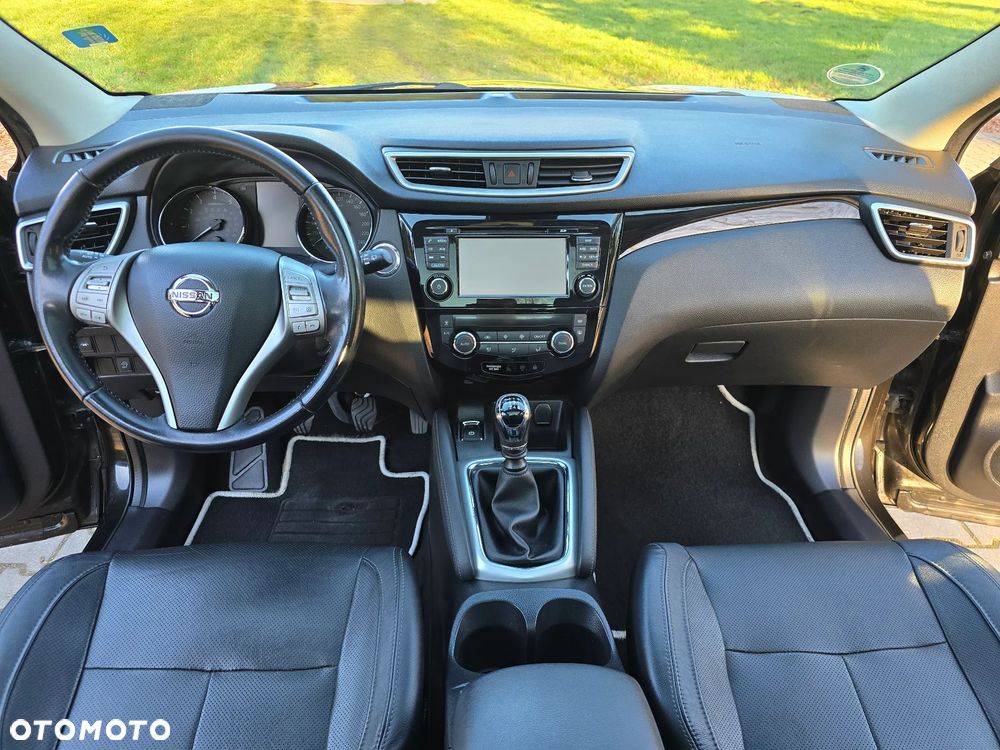 Nissan Qashqai 1.6 DIG-T Tekna - 19