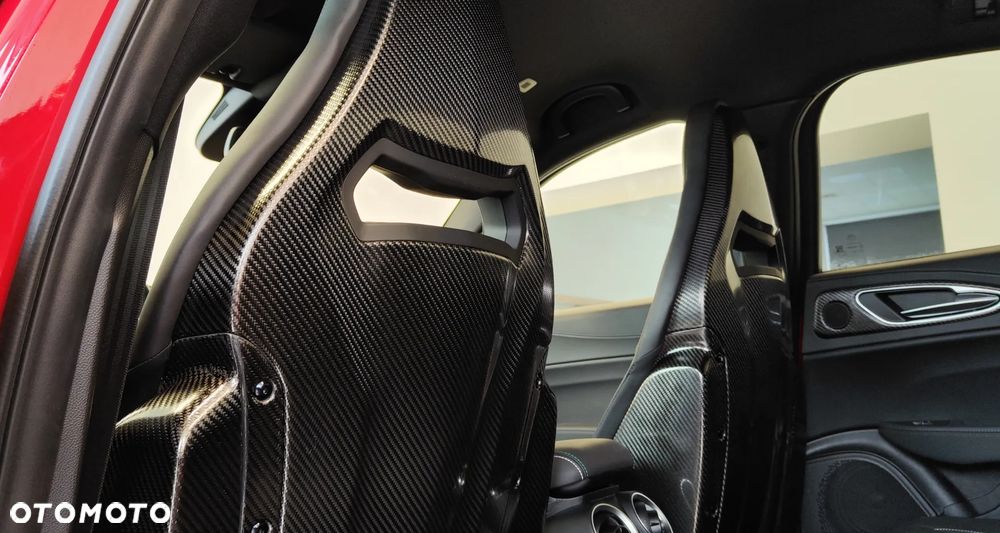 Alfa Romeo Giulia 2.9 Bi Turbo V6 Quadrifoglio - 13