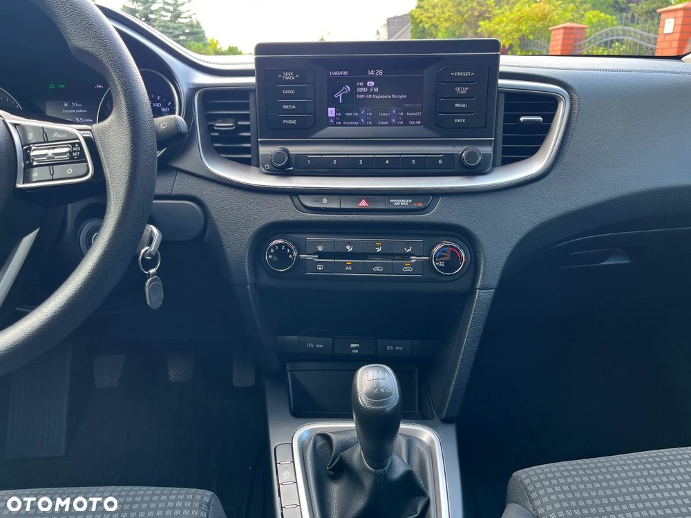 Kia Ceed 1.6 CRDi SCR S - 12
