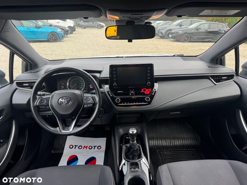 Toyota Corolla 1.2 T Comfort - 28
