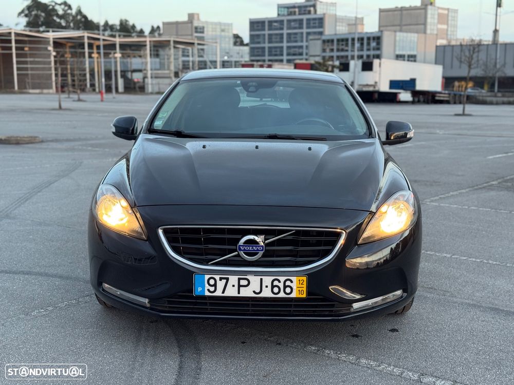 Volvo V40 D2 - 9