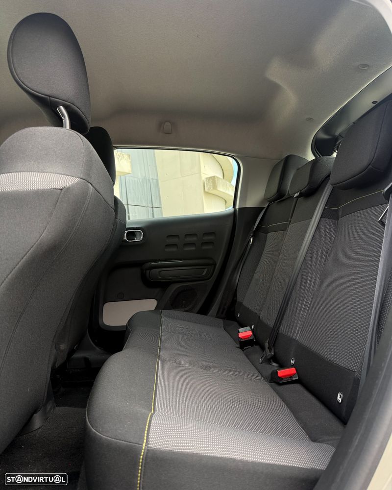 Citroën C3 1.2 PureTech Shine - 15