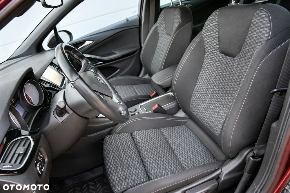 Opel Astra 1.4 T Elite - 22