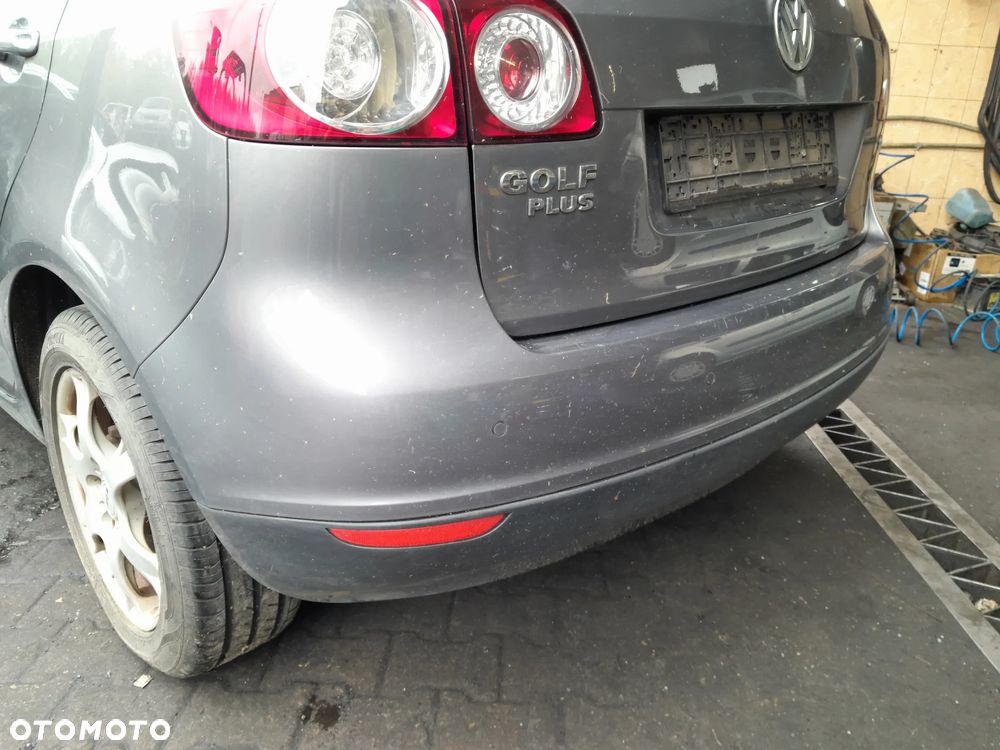 Zderzak tylny VW Golf Plus 04-08r. LA7T PDC - 2