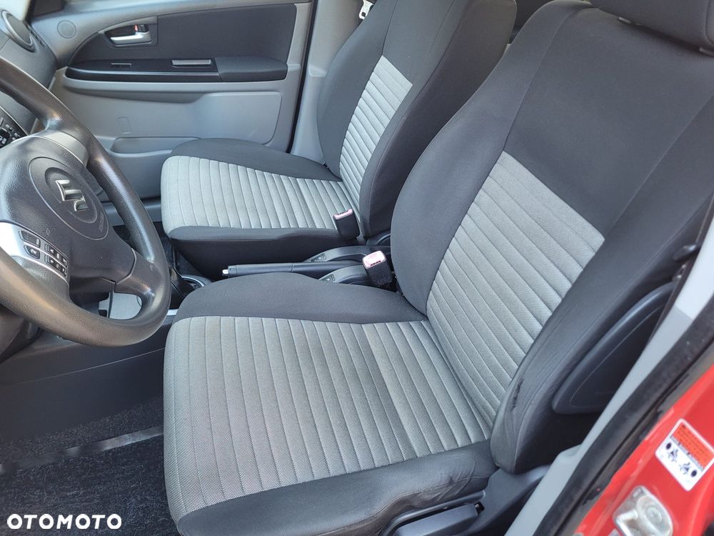 Suzuki SX4 1.6 VVT 4x2 Comfort - 27