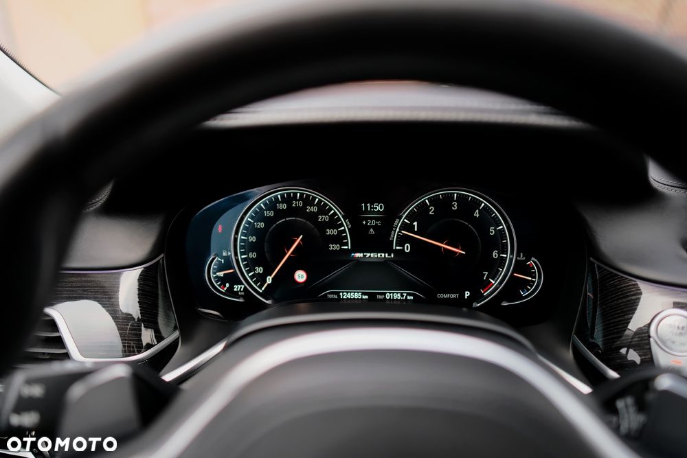BMW Seria 7 M760Li xDrive V12 Excellence - 30