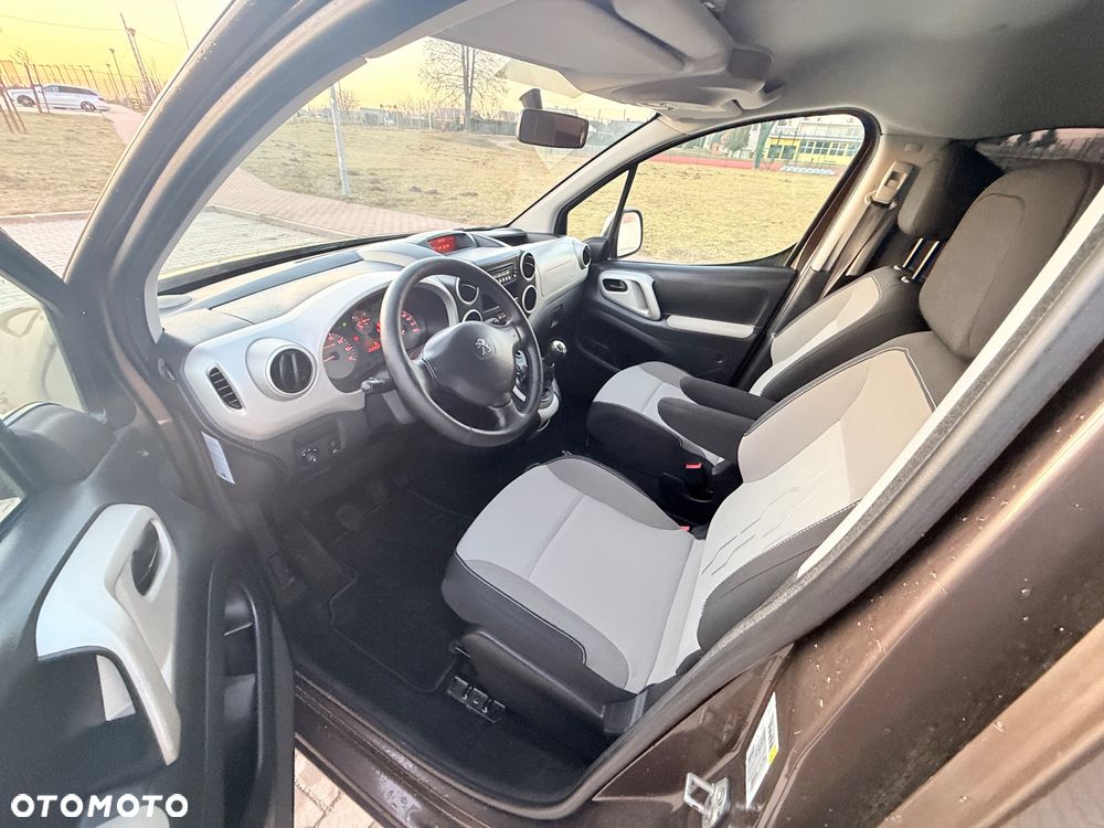 Peugeot Partner 98 VTi Family - 21
