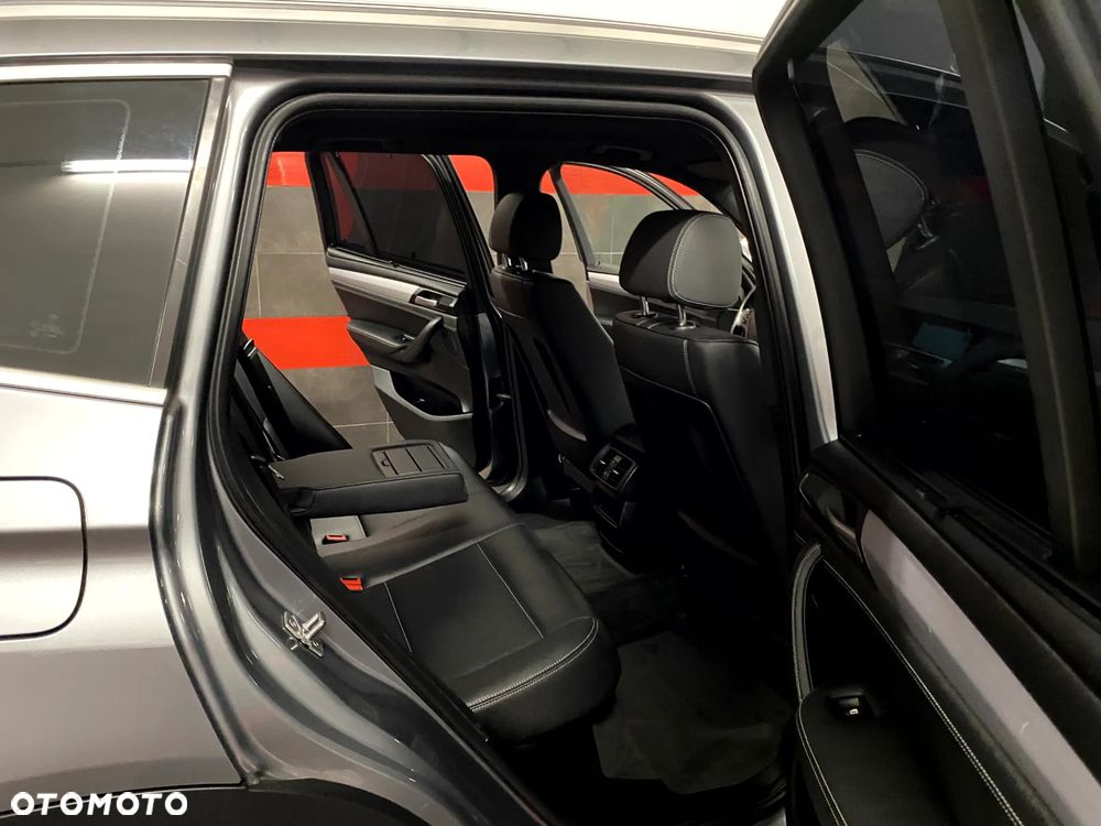 BMW X3 xDrive30d Advantage - 23