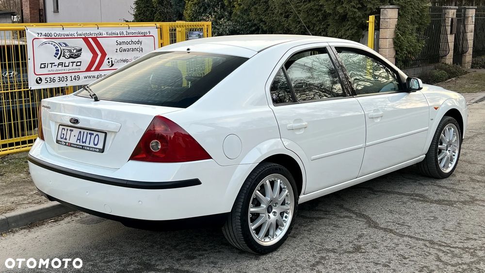 Ford Mondeo 2.5 V6 Ghia - 4