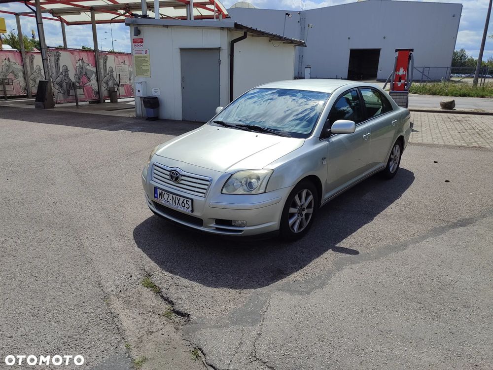 Toyota Avensis 2.0 D-4D High - 1