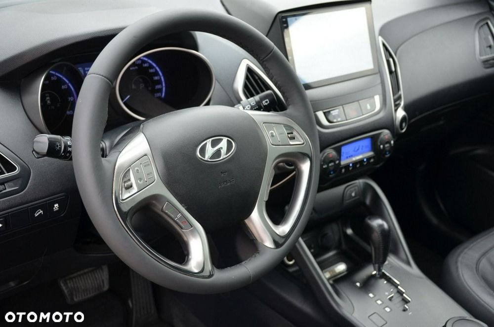 Hyundai ix35 - 23