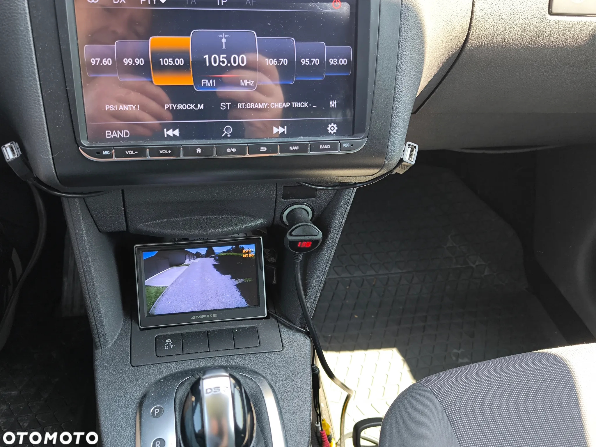 Volkswagen Caddy 2.0 TDI DSG - 8