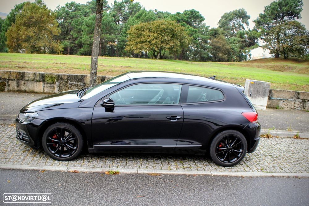 VW Scirocco 2.0 TFSi Sport DSG - 5