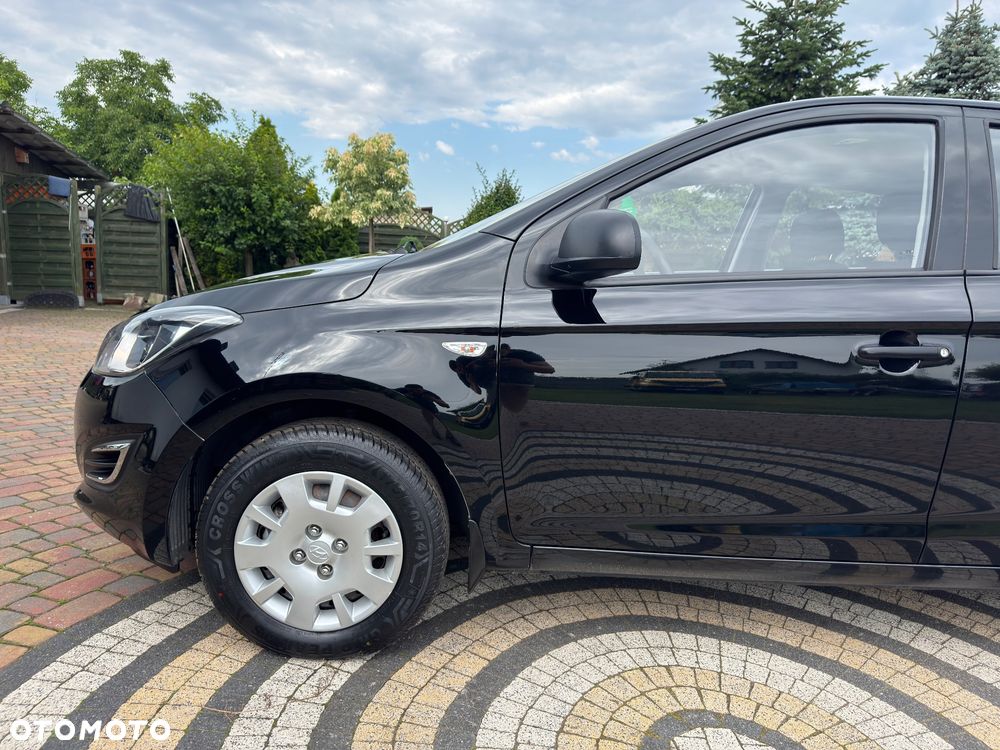 Hyundai i20 - 11