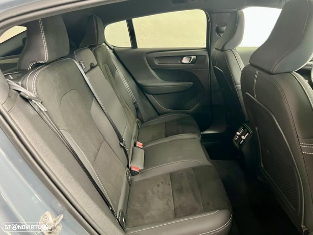 Volvo C40 Recharge Twin First Edition - 27
