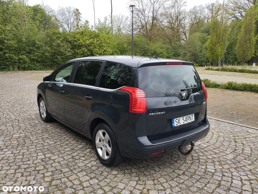 Peugeot 5008 HDI FAP 150 Allure - 16
