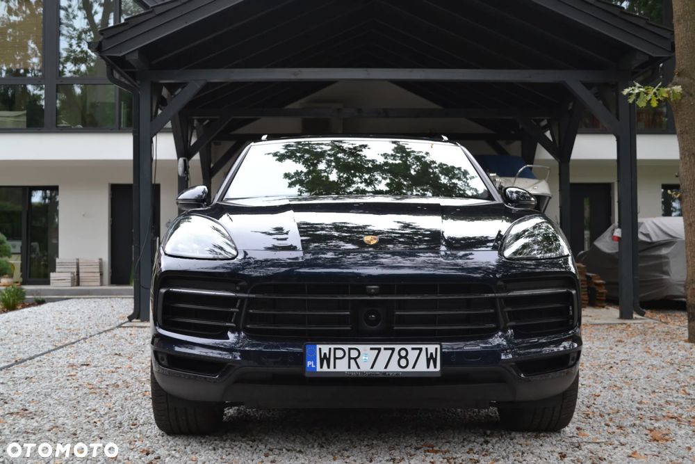 Porsche Cayenne - 4