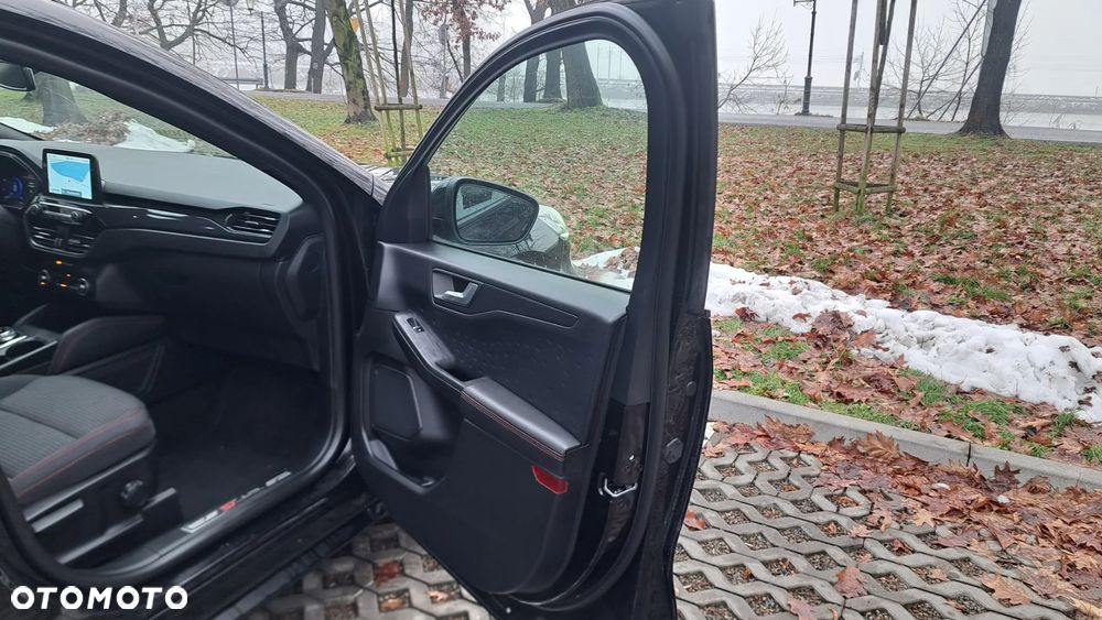 Ford Kuga 1.5 EcoBlue ST-LINE - 17