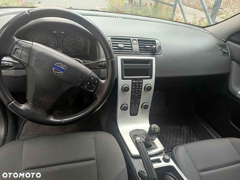 Volvo S40 2.0 - 11