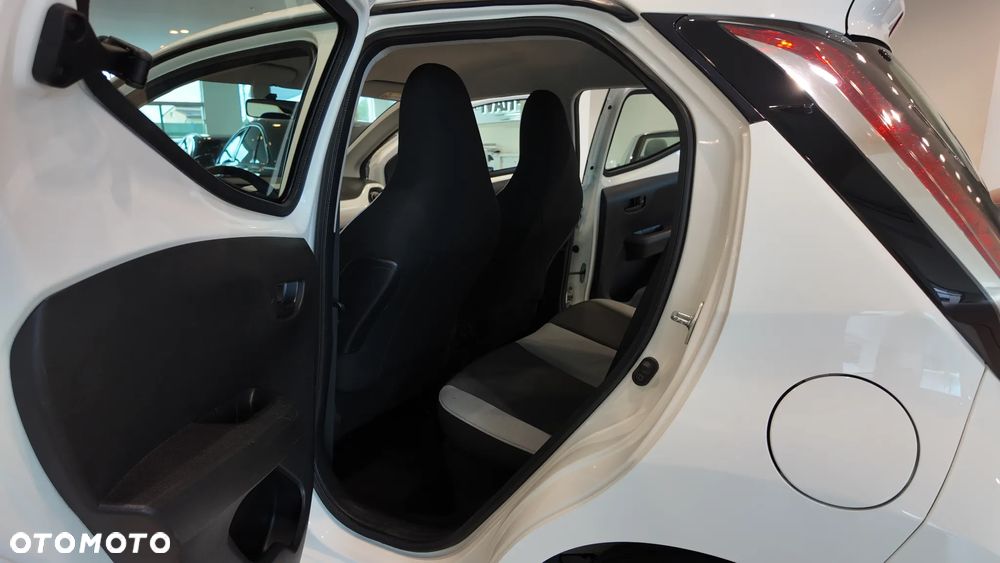 Toyota Aygo 1.0 VVT-i Sprint EU6 - 30