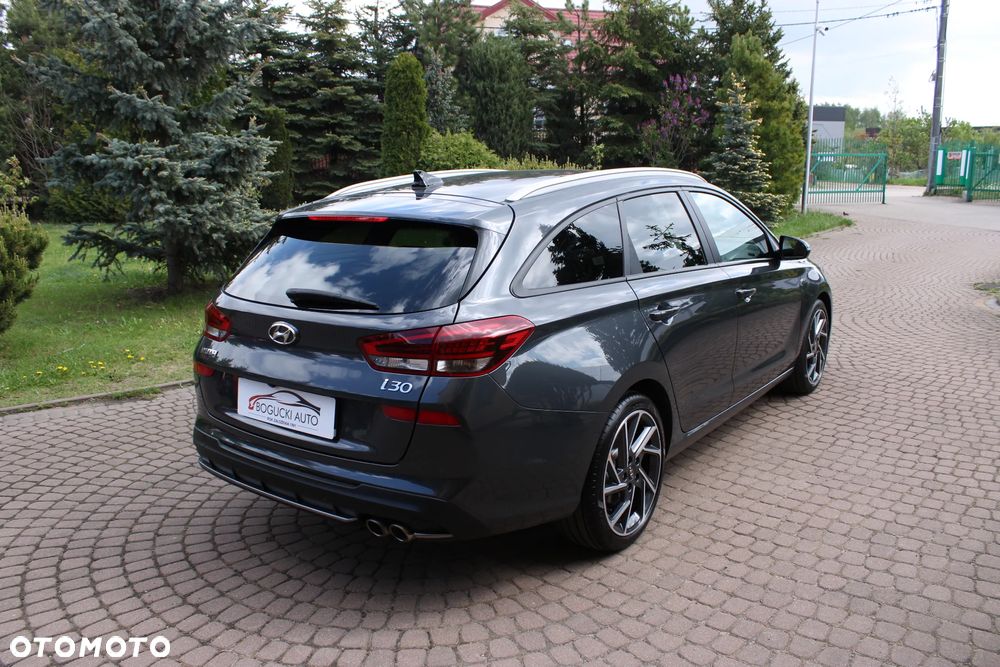 Hyundai i30 1.5 T-GDI 48V-Hybrid DCT N-Line - 8
