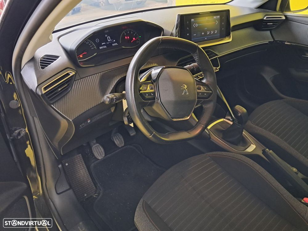 Peugeot 208 1.2 PureTech Active - 5