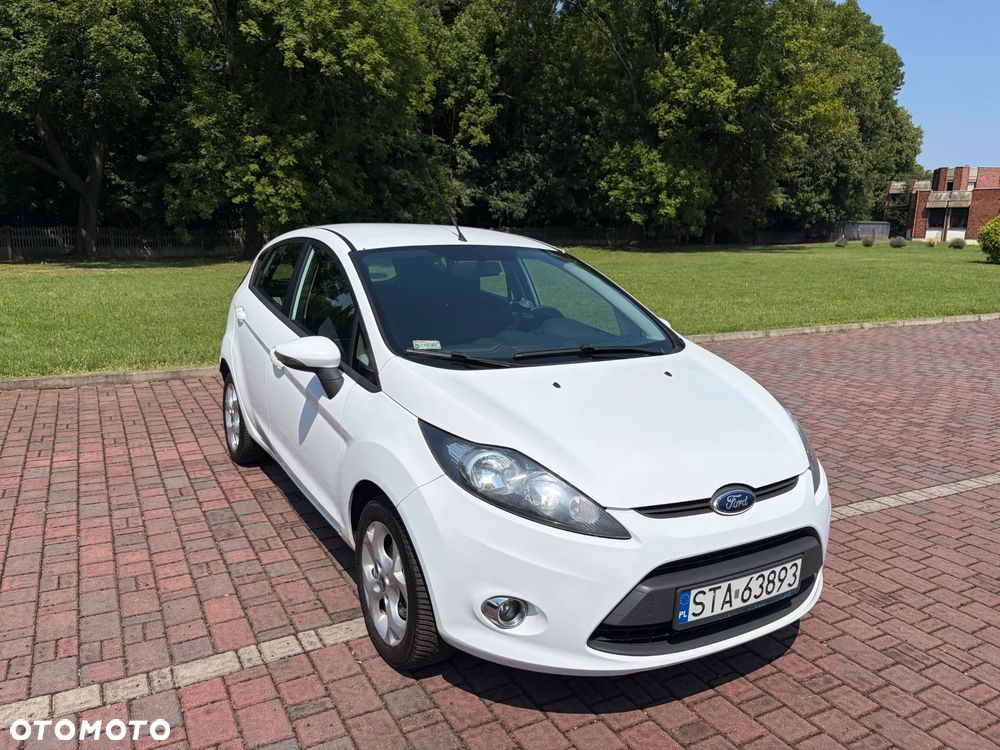 Ford Fiesta 1.25 Ambiente EU5 - 2