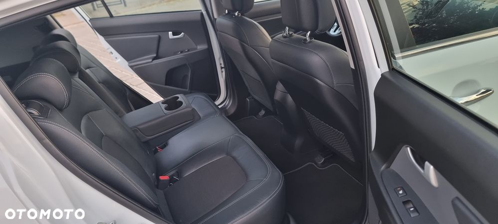 Kia Sportage 2.0 GDI 2WD Spirit - 31