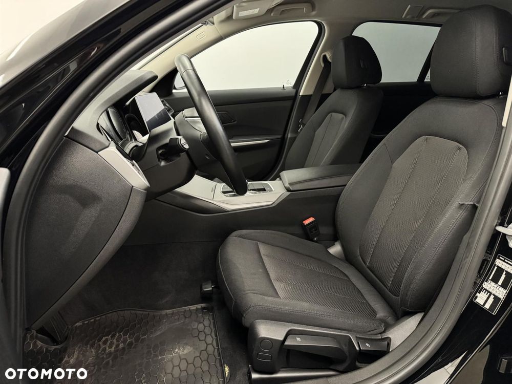 BMW Seria 3 - 14