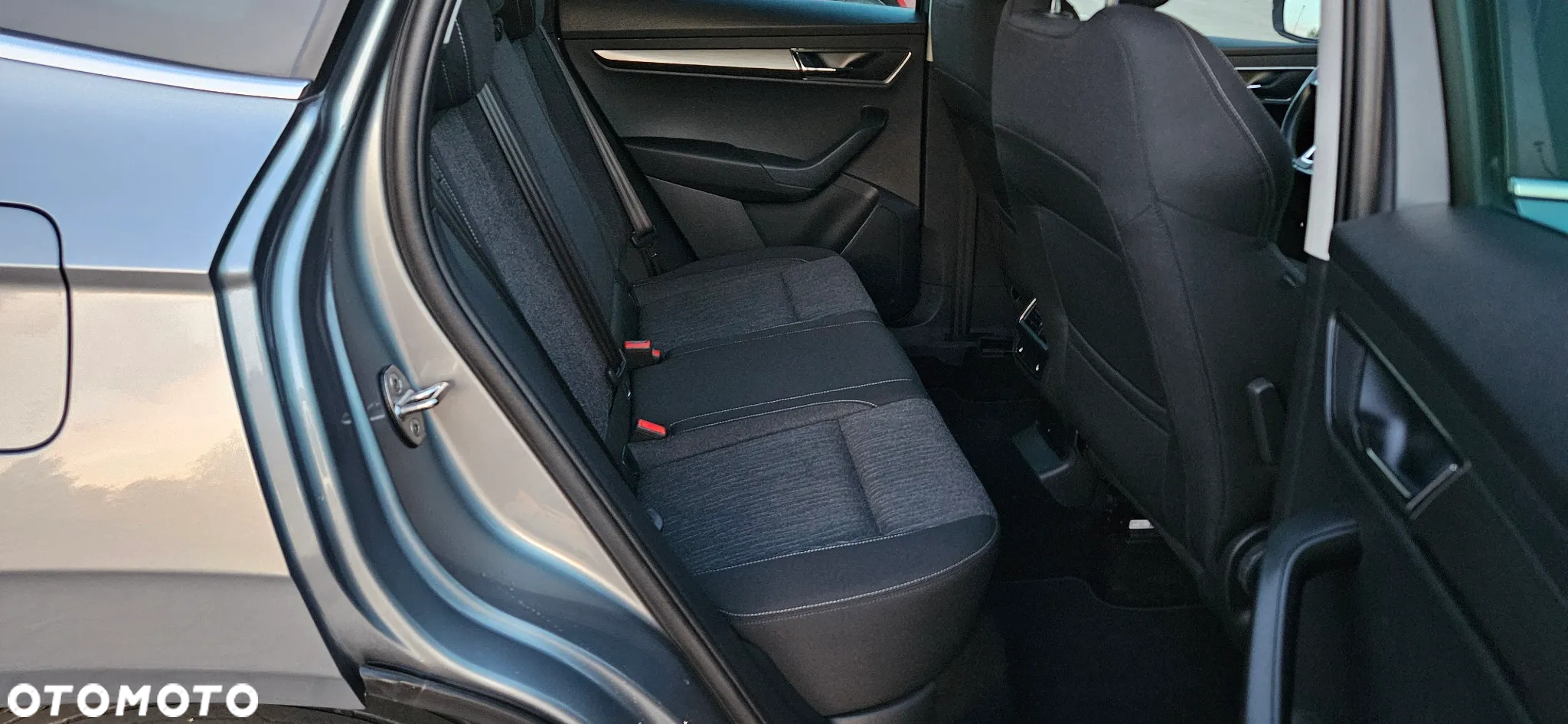 Skoda Karoq 1.0 TSI Edition 130 - 9