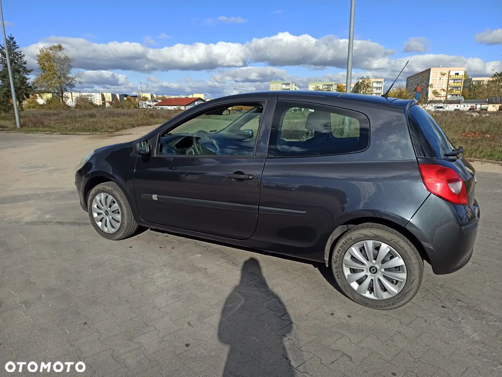 Renault Clio - 3