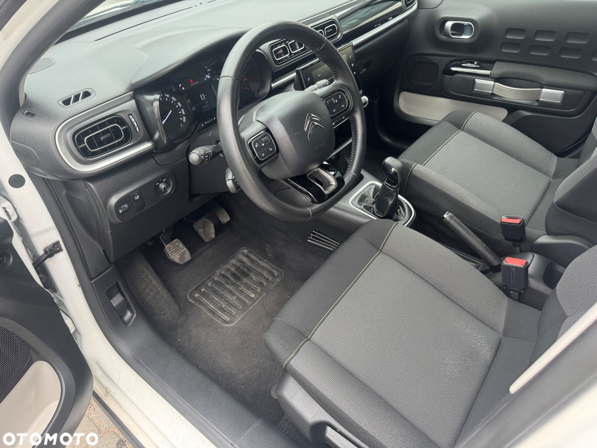 Citroën C3 1.2 PureTech Feel - 33