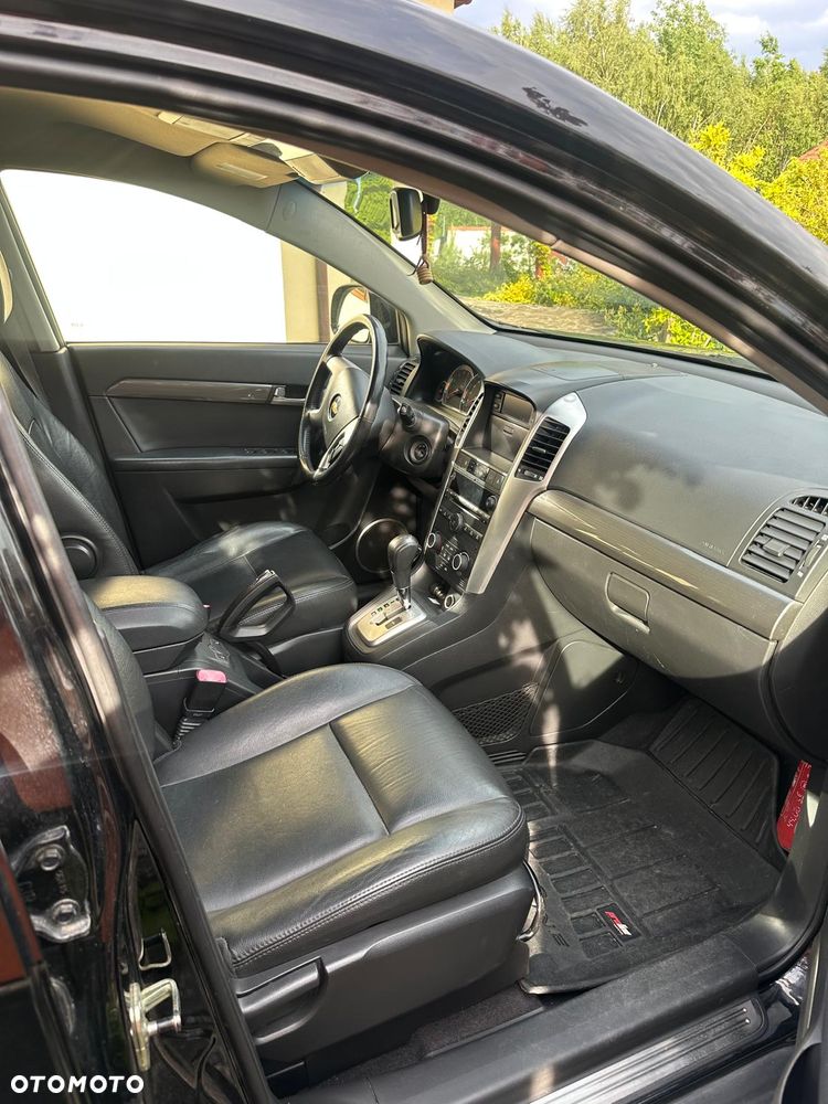 Chevrolet Captiva 2.0 d LT medium - 5